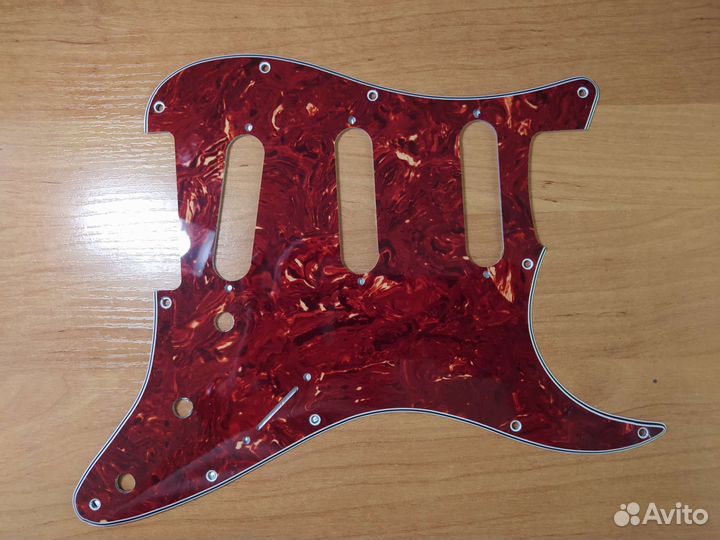 Пикгард stratocaster sss