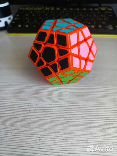 Кубик рубика DaYan Megaminx без рёберных выступов