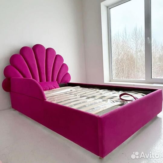 Детская кровать ракушка