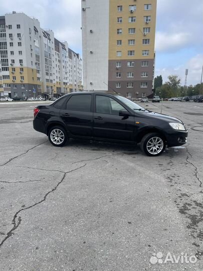 LADA Granta 1.6 AT, 2013, 110 000 км