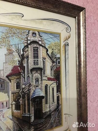 Картина вышитая крестом ручная работа