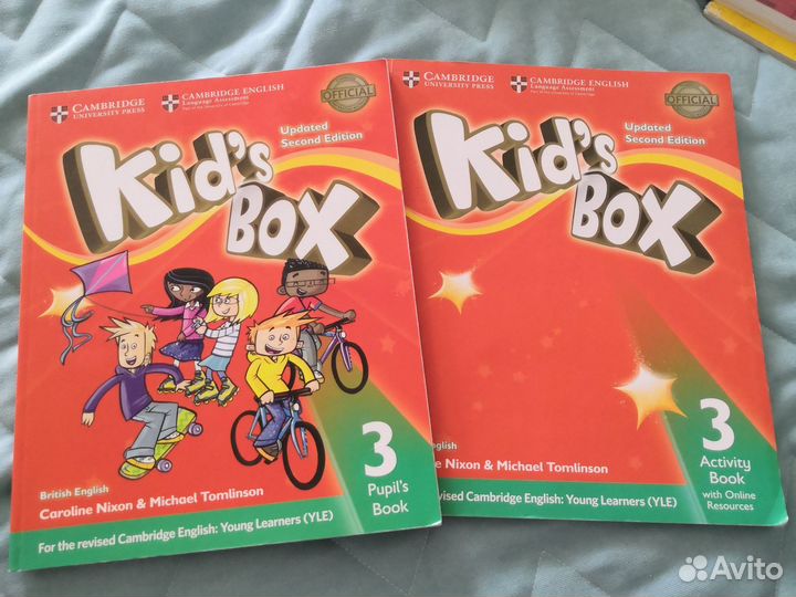 Учебник Kids box 3 second edition и тетрадь