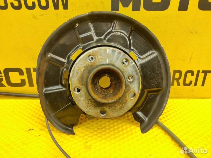 Кулак поворотный задний правый Bmw 116I F20