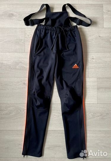 Разминочный костюм