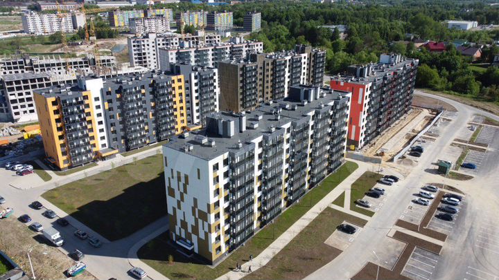 2-к. квартира, 70,2 м², 8/8 эт.
