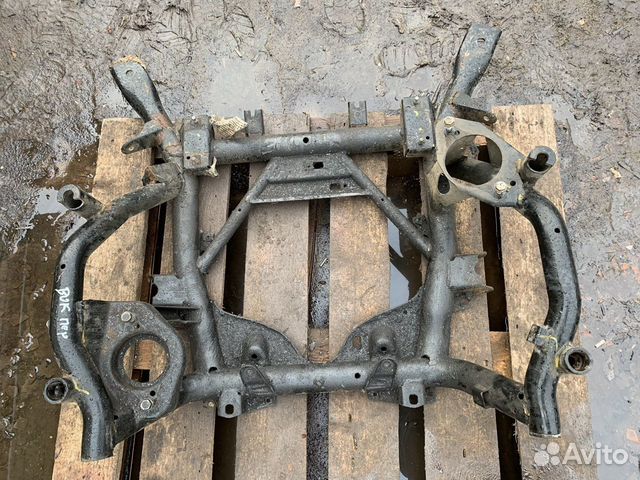 Подрамник задний Mercedes W210