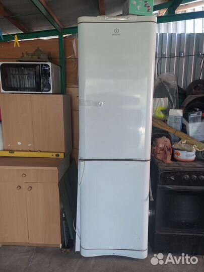 Холодильник на запчасти