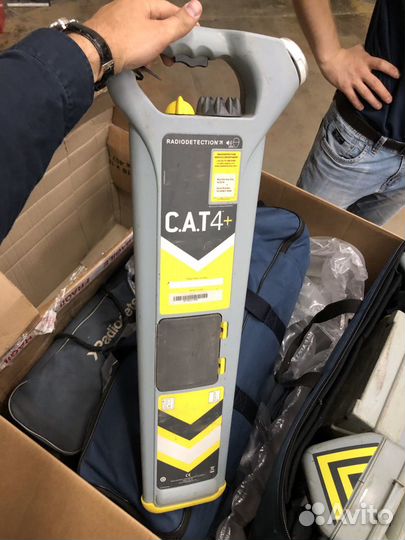Трассоискатель Radiodetection CAT4+ и Genny4