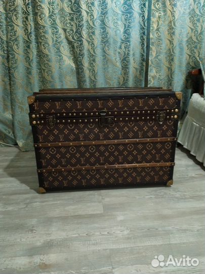 Сундук стол под Луи Виттона