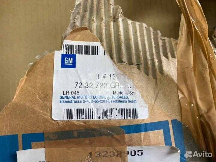 Обшивка двери передняя правая Opel Corsa D 2007