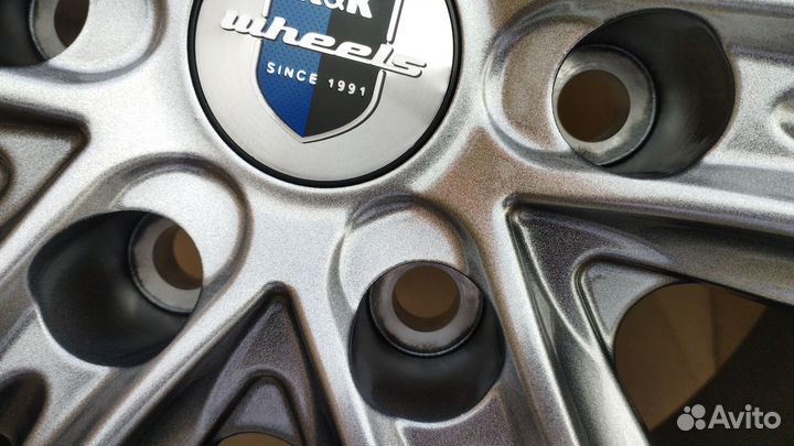 Новые диски R18 Mitsubishi Pajero Sport L200