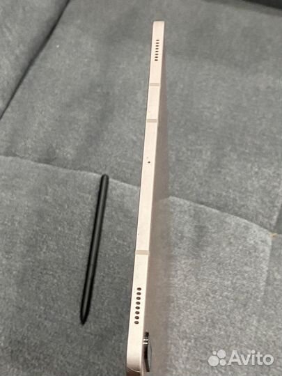 Samsung 12.4 galaxy Tab s8 plus