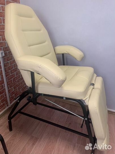 Кресло для педикюра