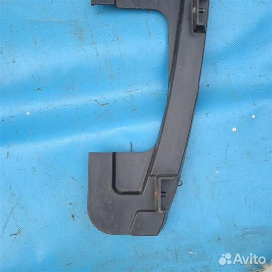 Накладка на решетку радиатора нижняя Chevrolet Or