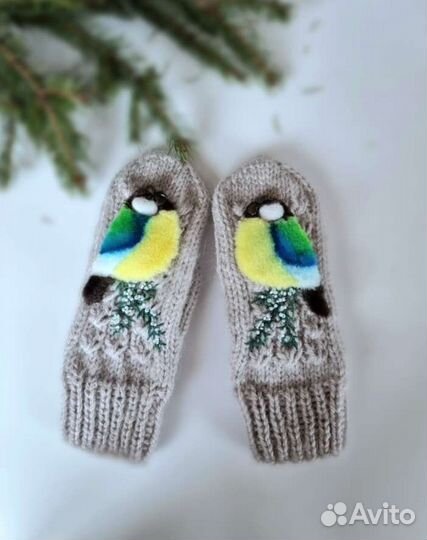 Варежки женские из пуха козы