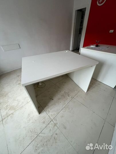 Стол офисный