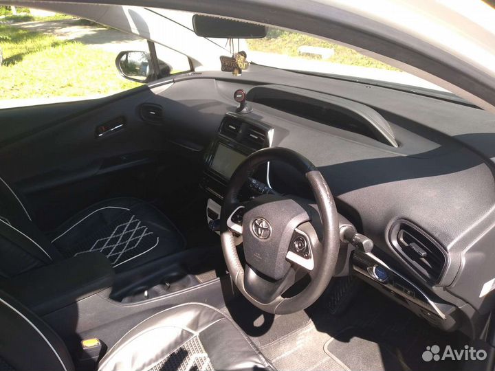 Toyota Prius 1.8 CVT, 2016, 130 000 км
