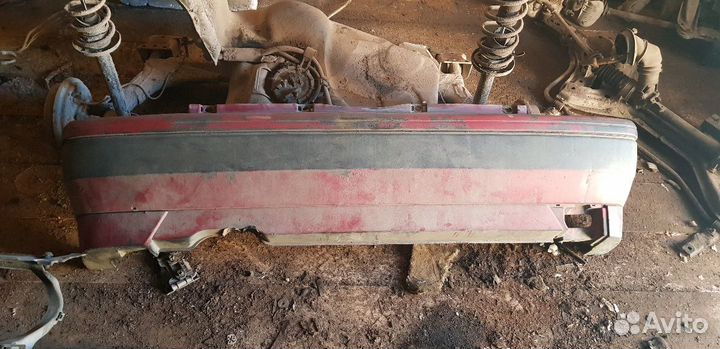 Фольцфаген Гольф 3 бампер