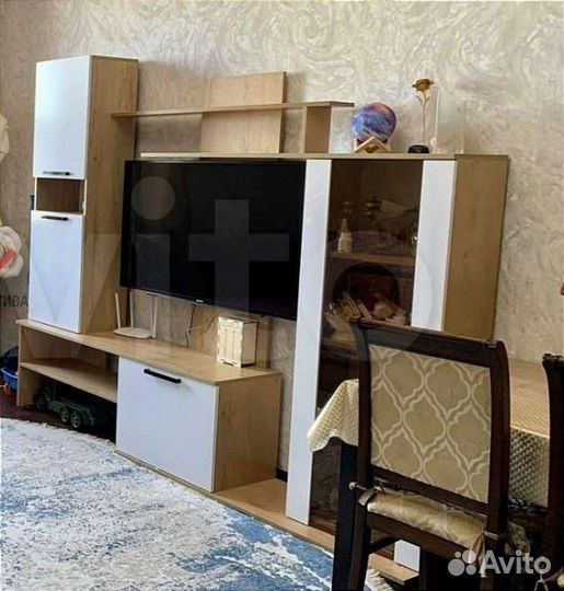 Подставка под телевизор