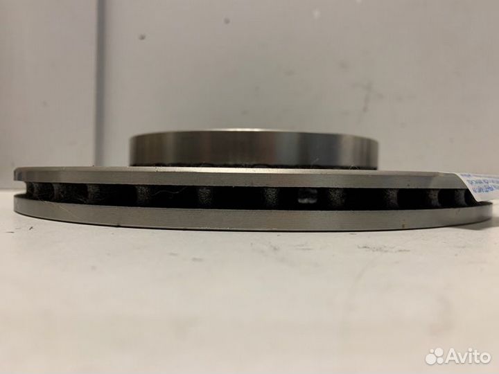 Диск тормозной передний вентилируемый Skoda Fabia