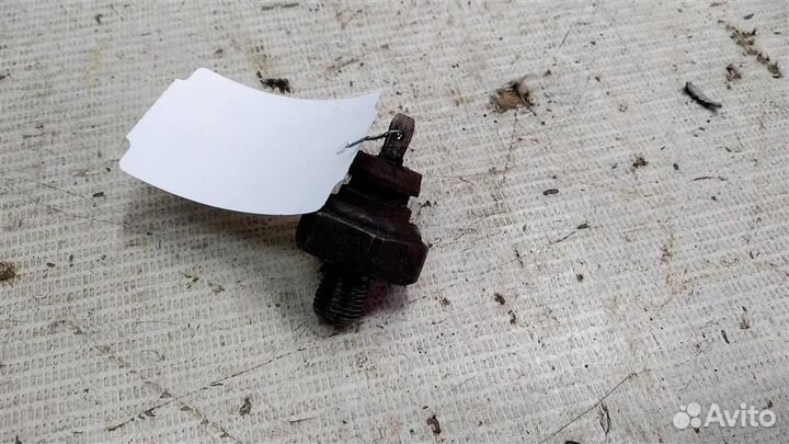 Датчик давления масла volkswagen Golf II 83-92г