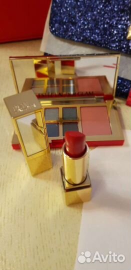 Набор косметики помада тени клатч