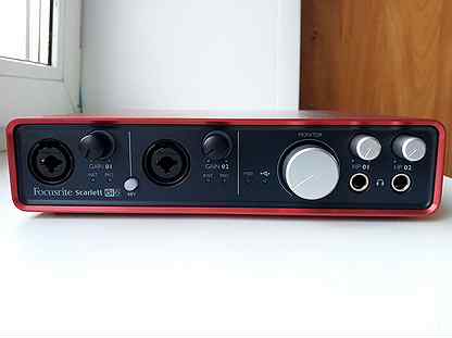 Focusrite Scarlett 6i6 звуковая карта