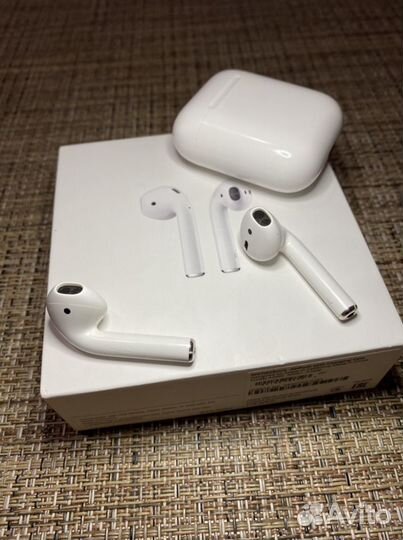 Airpods2 оригинал