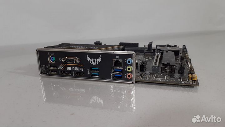 Материнская плата asus TUF gaming B550M-E