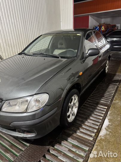 Nissan Almera 1.5 МТ, 2001, 350 000 км