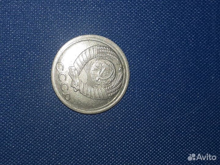 Монета 10 копеек брак