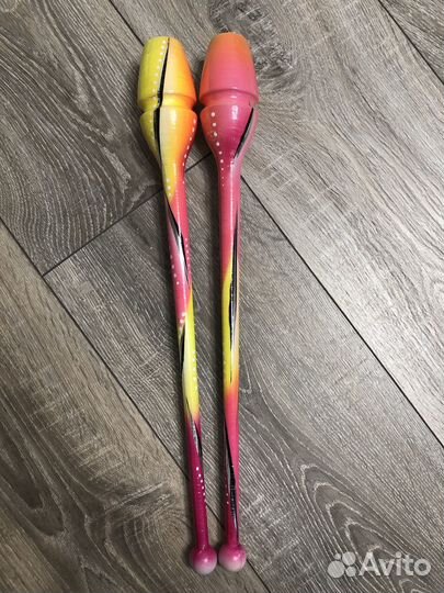 Аэрография обручей и булав