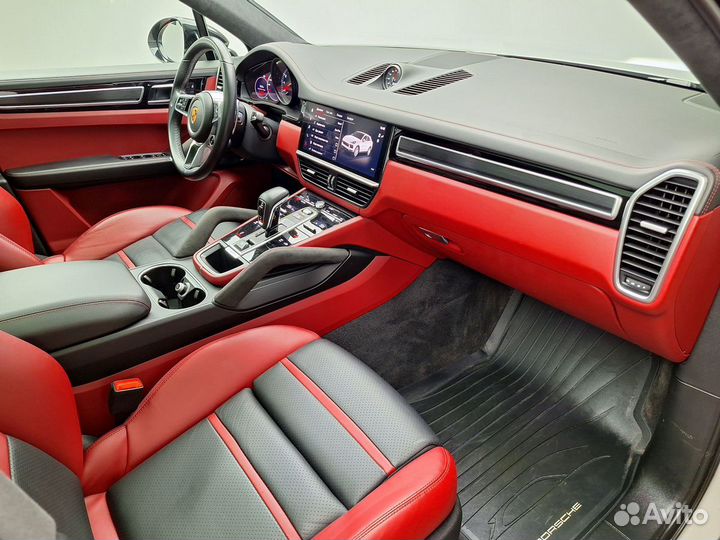 Porsche Cayenne GTS 4.0 AT, 2021, 32 176 км
