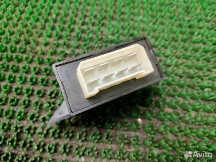 Блок управления центральным замком Лада 2109 2003