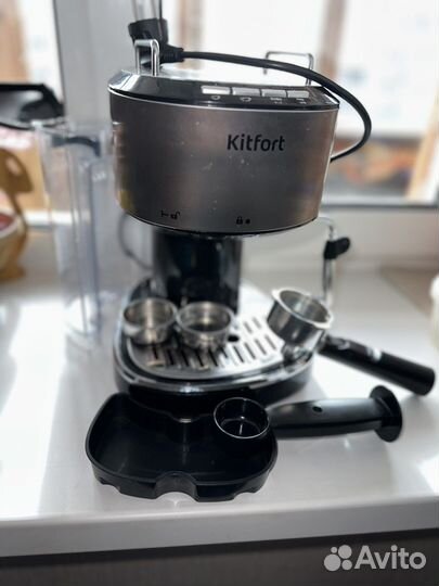 Кофеварка рожковая kitfort