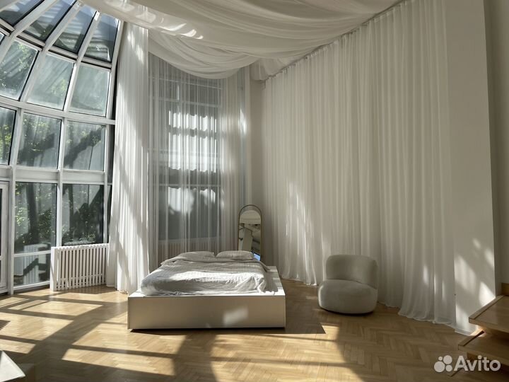 Фотостудия с купольным окном в Москве. Зал Air