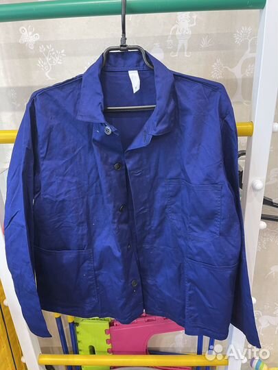 Рабочая спецовка на пуговицах