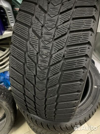 Nexen Winguard Ice Plus 235/45 R18