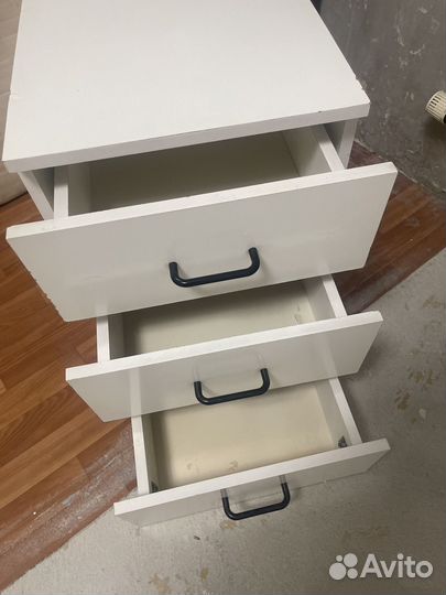 Тумба прикроватная белая бу