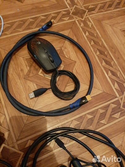 Фото Зарядные устройства