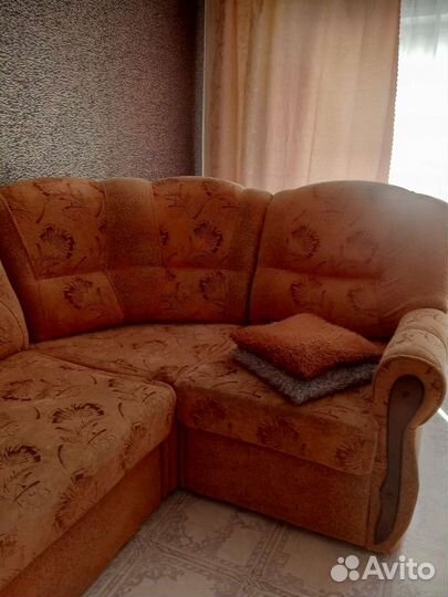 Угловой диван бу