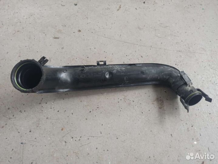 Патрубок турбины VW Golf 7