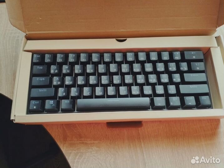 Клавиатура GK 61