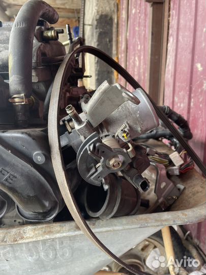 Продам дросельную заслонку с впускным колек тором