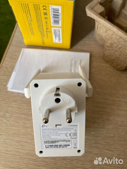 Усилитель WiFi сигнала Tp-link TL-WA860RE