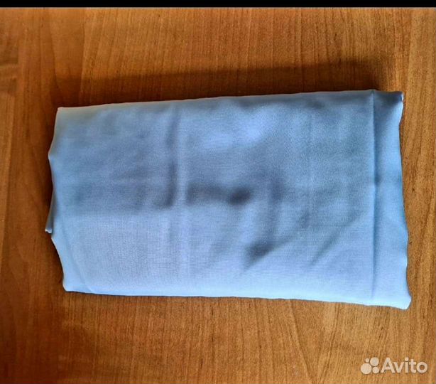 Отрезы ткани разные