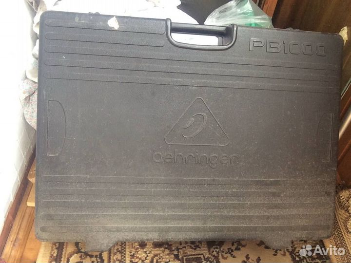 Кейс педалборд Behringer sb 1000