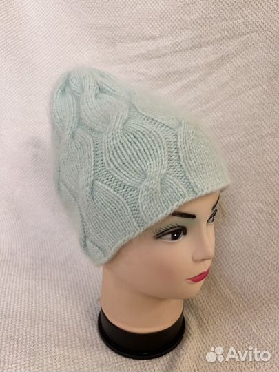 Вязаная шапка из пуха норки ручной работы