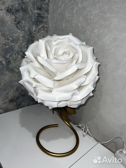 Светильник роза