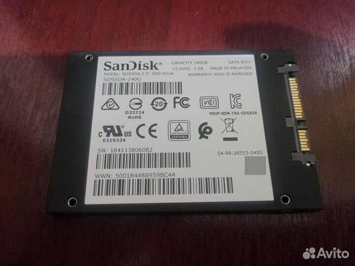 SanDisk SSD plus 240GB